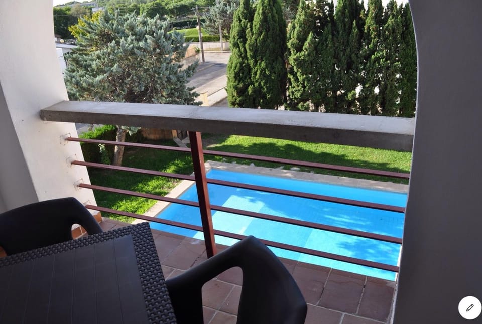 Garden view, Swimming pool