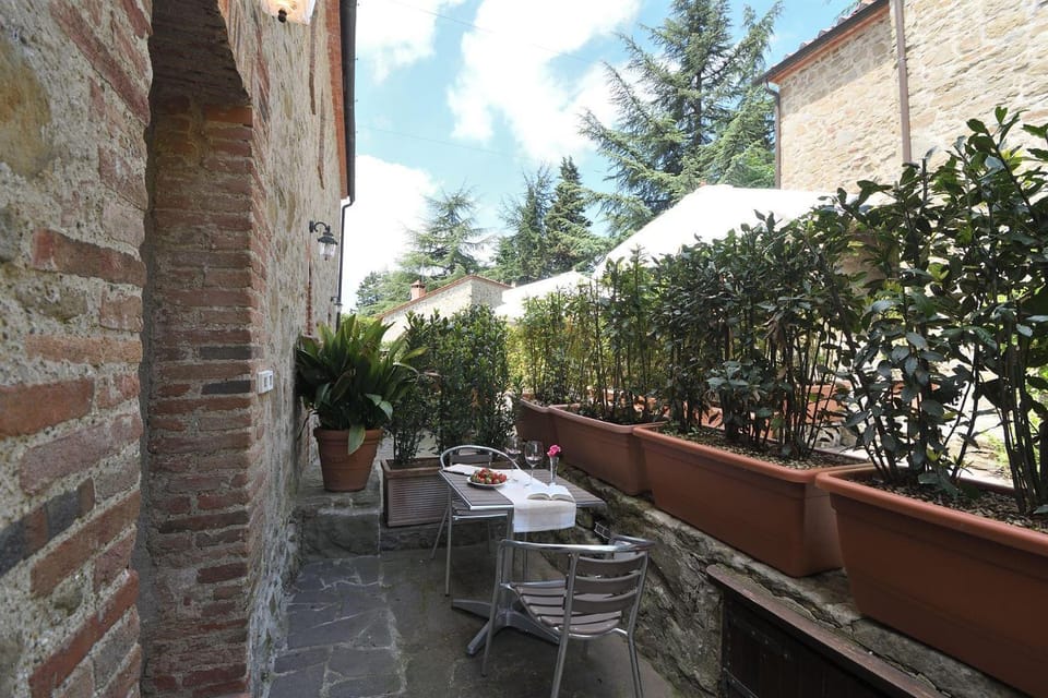 Origano Apartment in Tuscany
