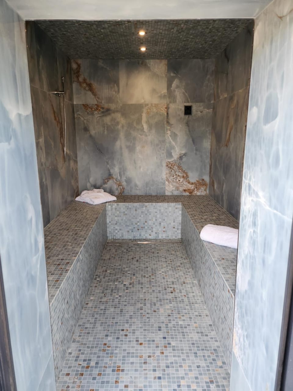 Spa and wellness centre/facilities