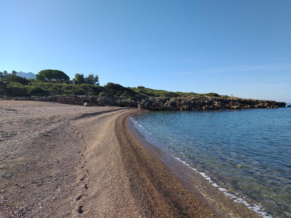 Tzanetos Seaside House in Messenia