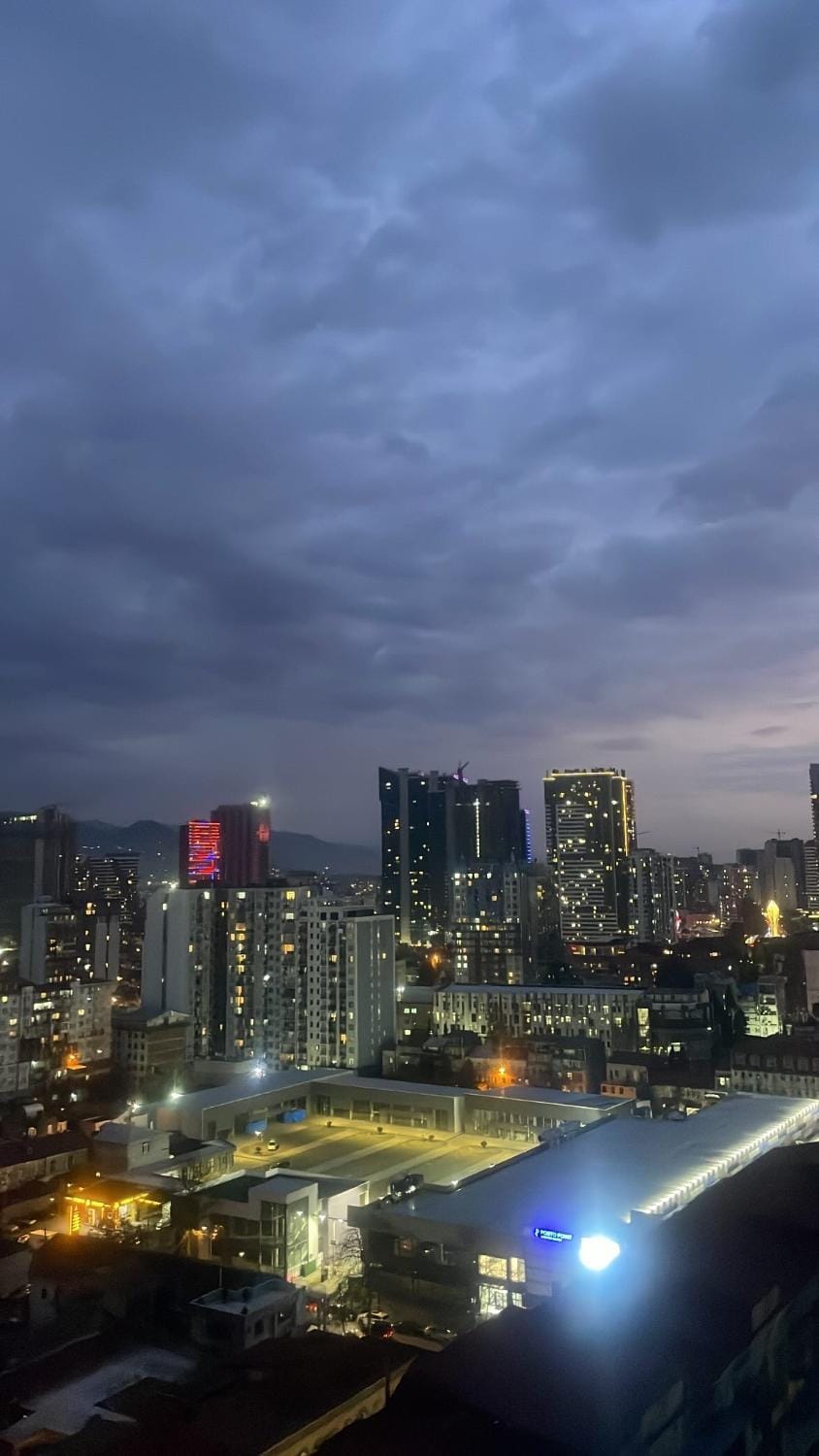თათულის ბუდე -Tatuli nest Apartment in Batumi