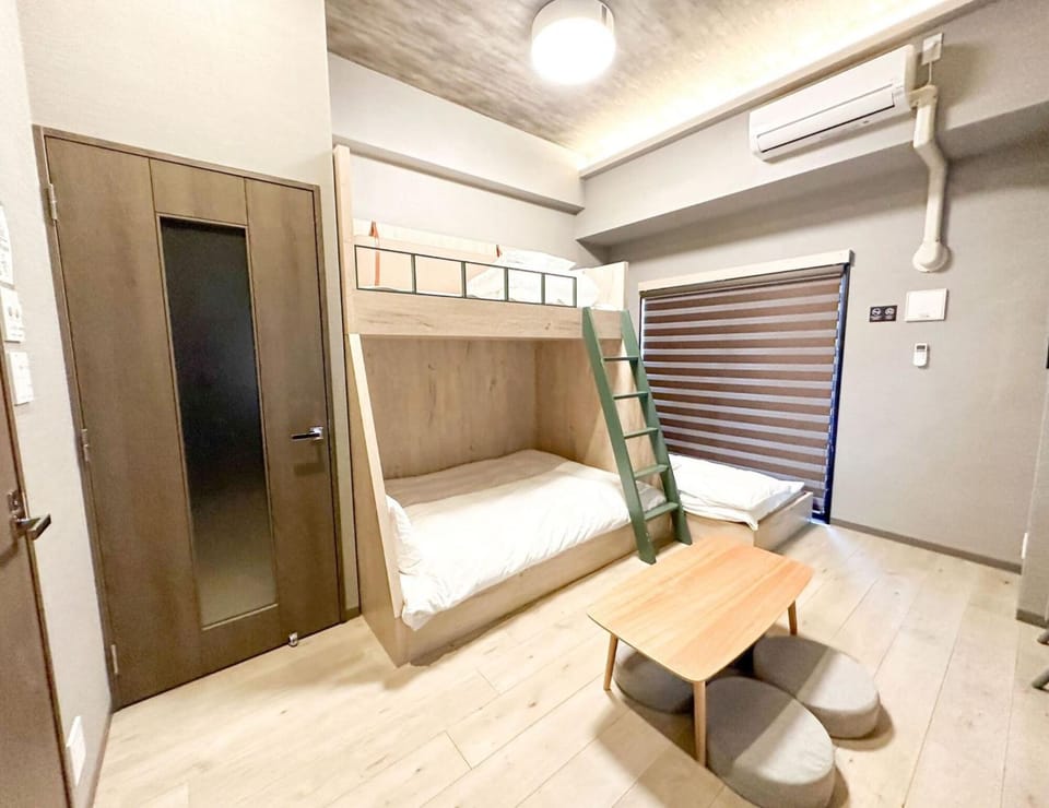 Rakuten STAY Fukuoka Yakuin Bunk bed Triple Room Bed and Breakfast in Fukuoka