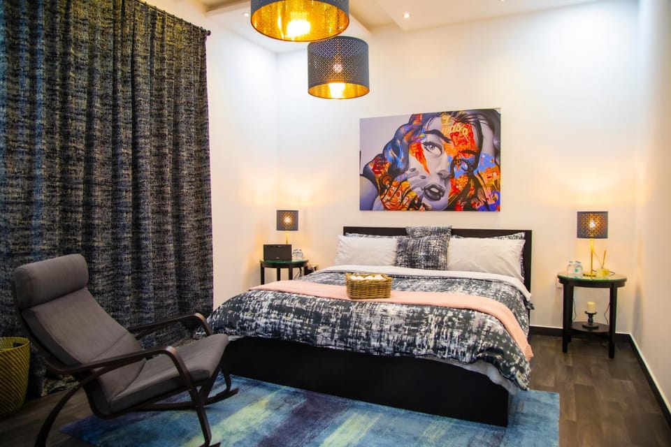 Bed, Photo of the whole room, Bedroom
