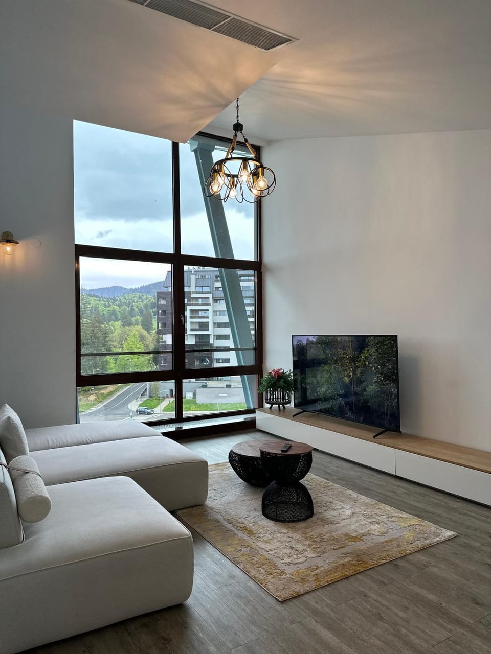 Communal lounge/ TV room, TV and multimedia