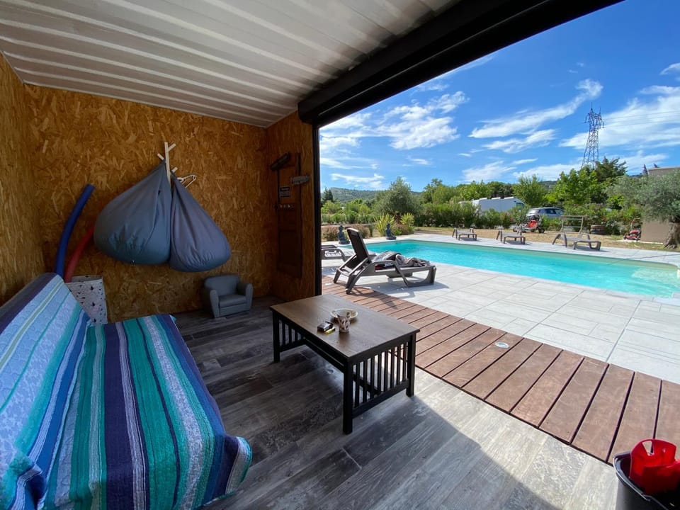 Pool view, Swimming pool