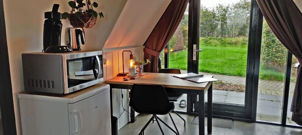 Hotelhuisje Warmenhuizen #C House in North Holland (province)
