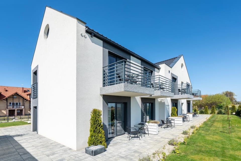 Property building, Garden