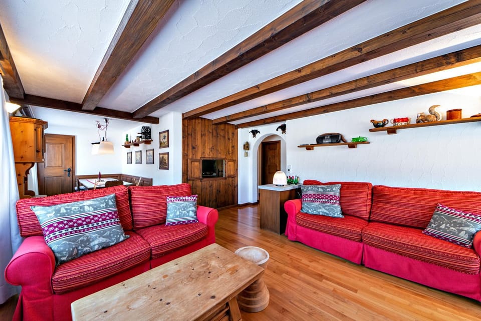 Chesa Aruons 21 - St. Moritz Apartment in Saint Moritz