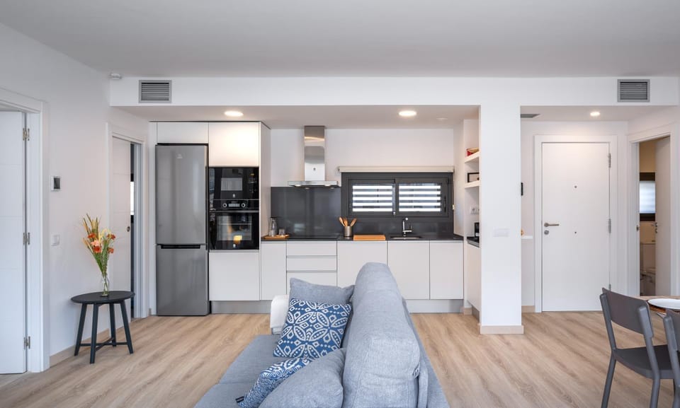 Kitchen or kitchenette, Living room, Dining area