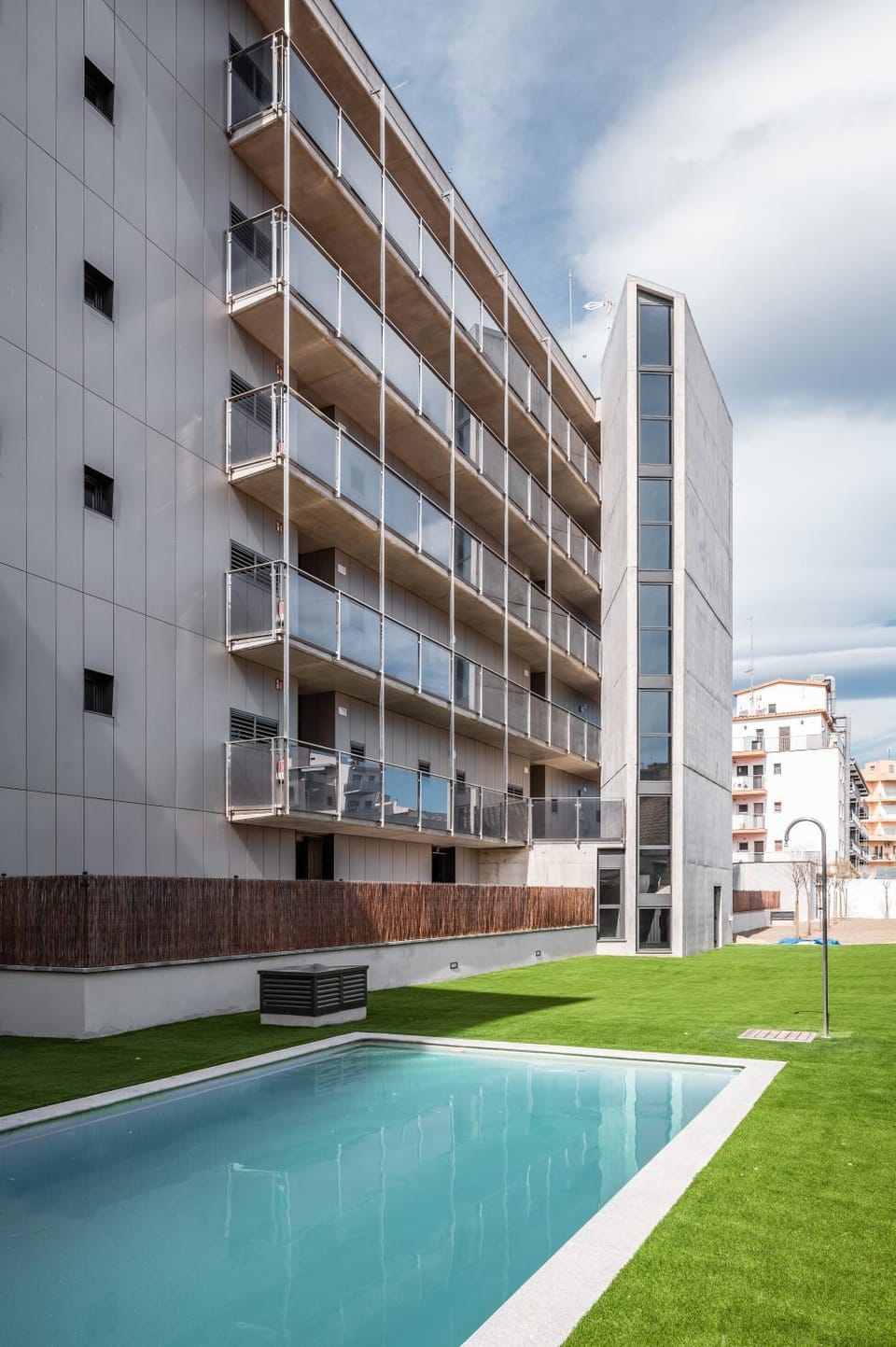 Property building, Swimming pool