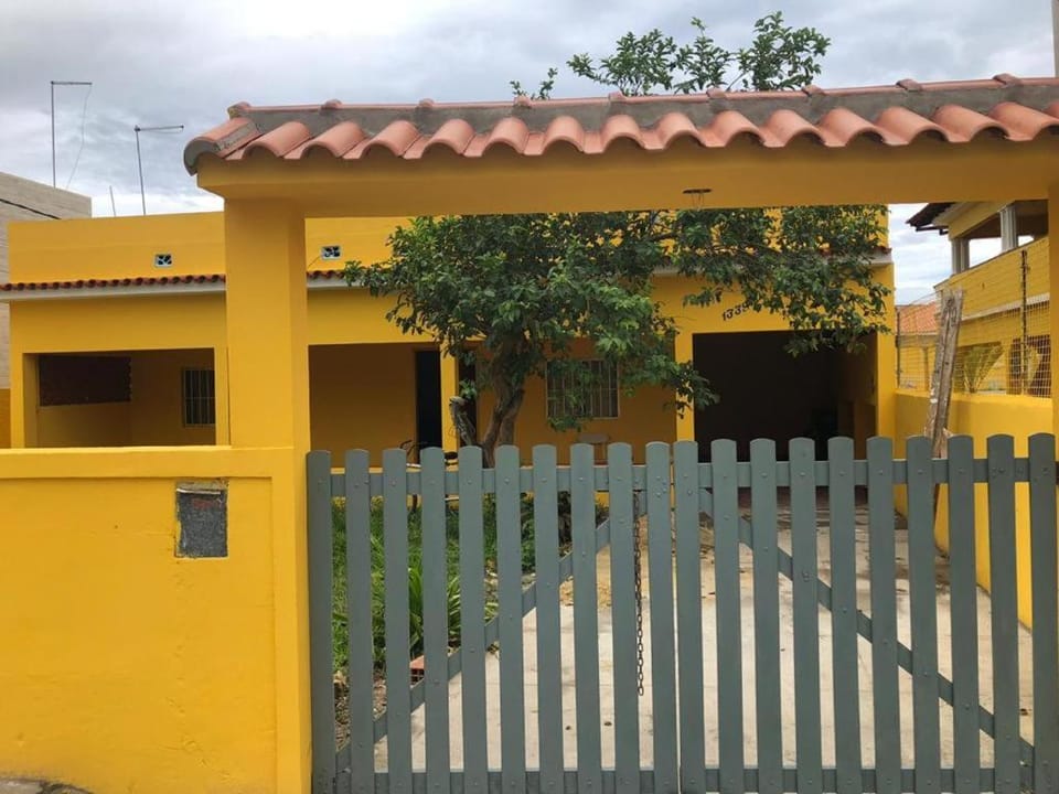 Casa espaçosa com Piscina próximo a Praia e lagoa House in Saquarema