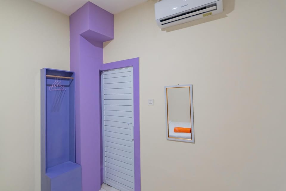 RedDoorz near Trans Studio Bandung 3 Hotel in Bandung