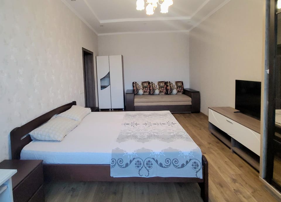 Best Apartments RC Mandarin Apartment in Odessa