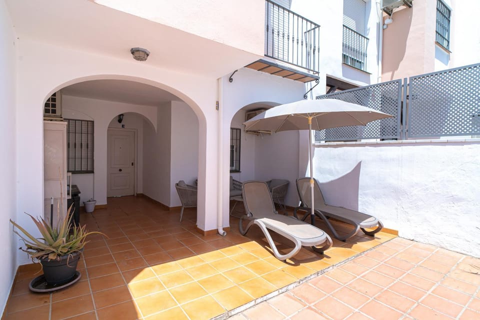 Day, Balcony/Terrace, sunbed