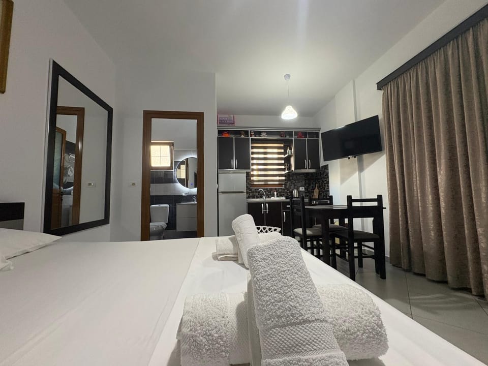 Guesthouse Jasmine Bed and Breakfast in Ksamil