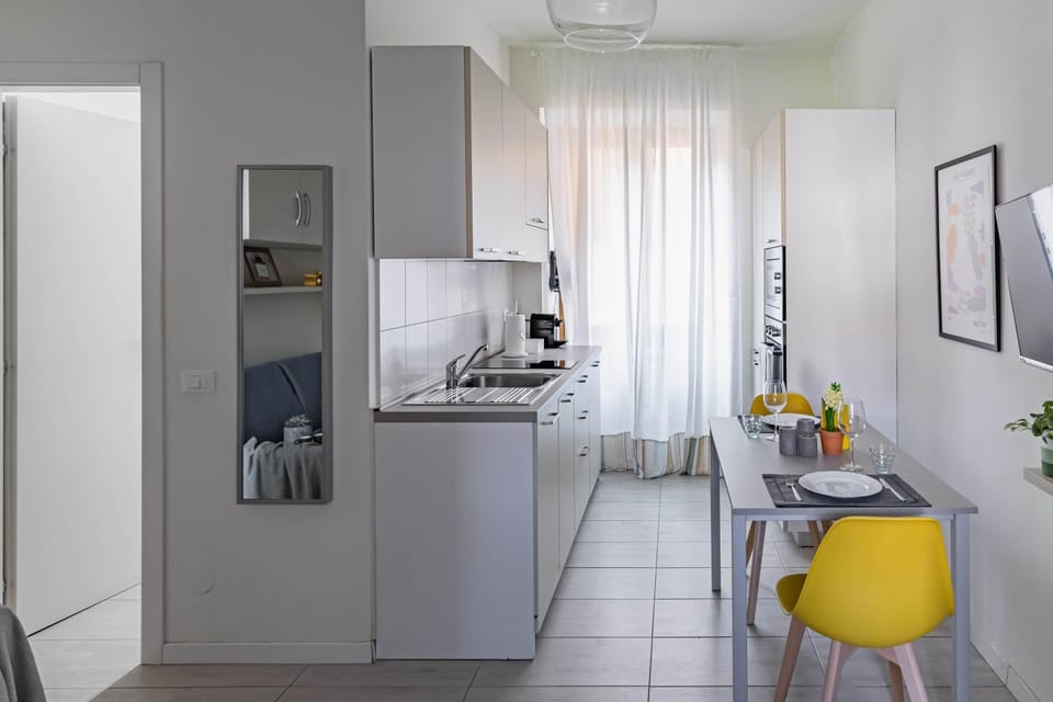 Dining area, minibar, pet friendly