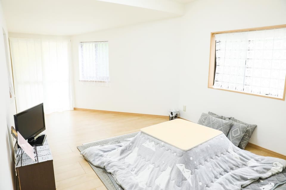 HAT Kujo, near from Kintetsu Kujo station in Nara 奈良近鉄九条駅前の民泊 Vacation rental in Japan