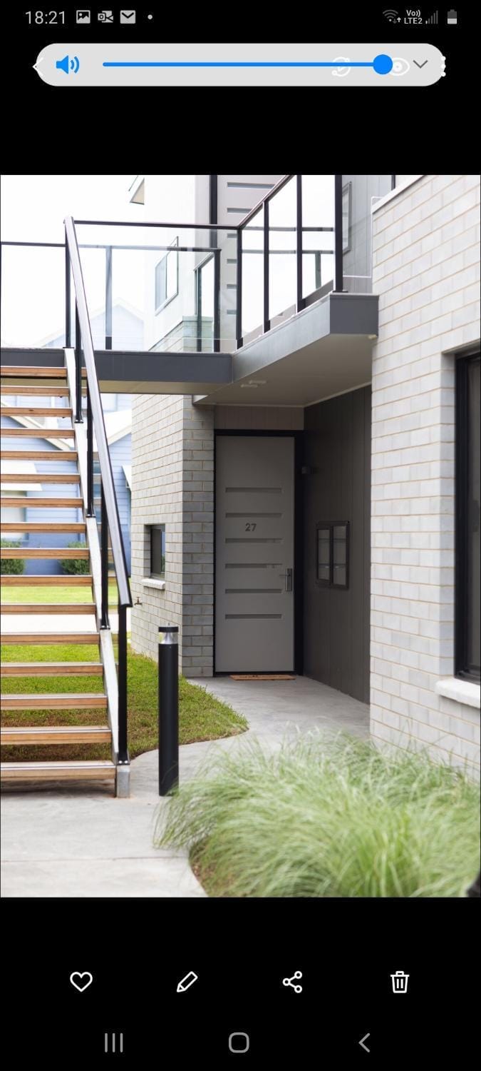 Property building, Day