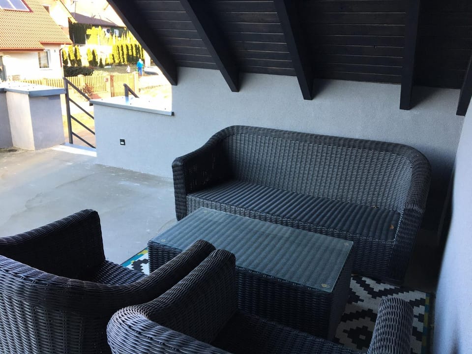 Apartament nad Jeziorem Nyskim Apartment in Lower Silesian Voivodeship