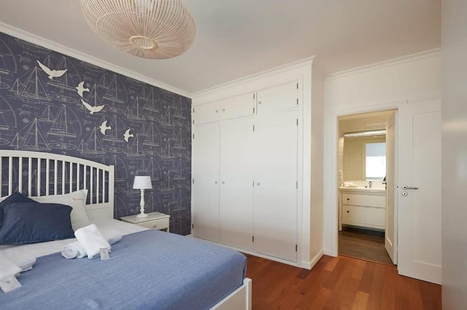 Oceanario 2 Bedroom Apartment - Sea View and Pool Apartment in Cascais