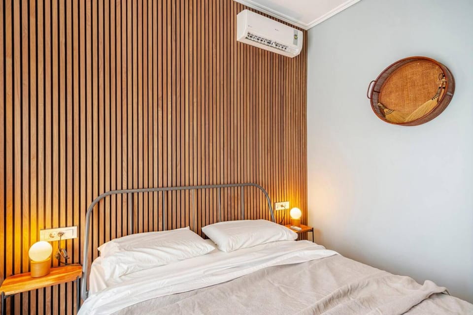 Theros Lux Apts. Bed and Breakfast in Zakynthos, Greece