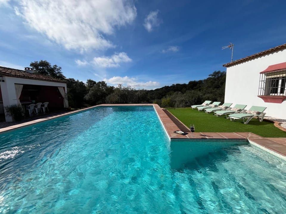 CORTIJO RURAL FLOR DE CAZALLA House in Sierra Norte de Sevilla