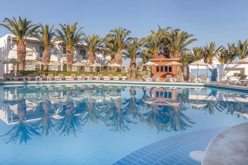 Children play ground, Garden, View (from property/room), Balcony/Terrace, Swimming pool