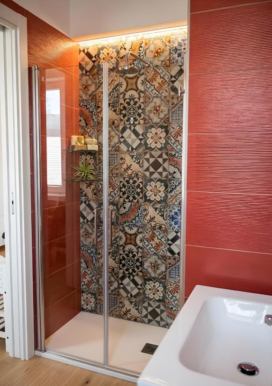Shower, Bathroom