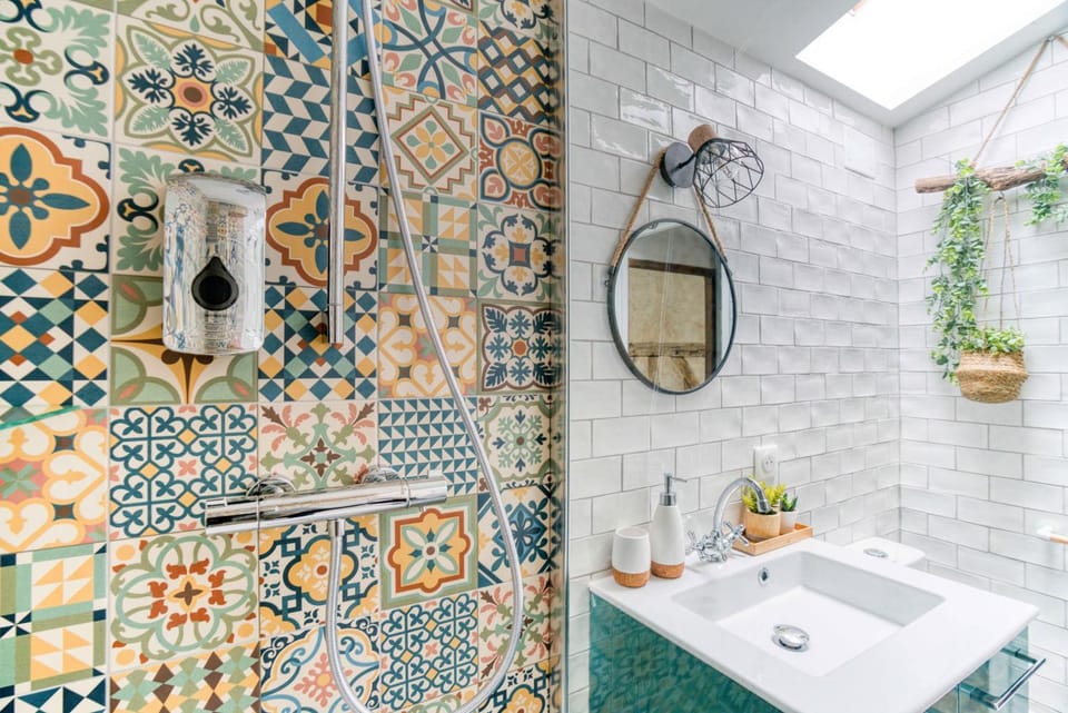 Shower, Bathroom