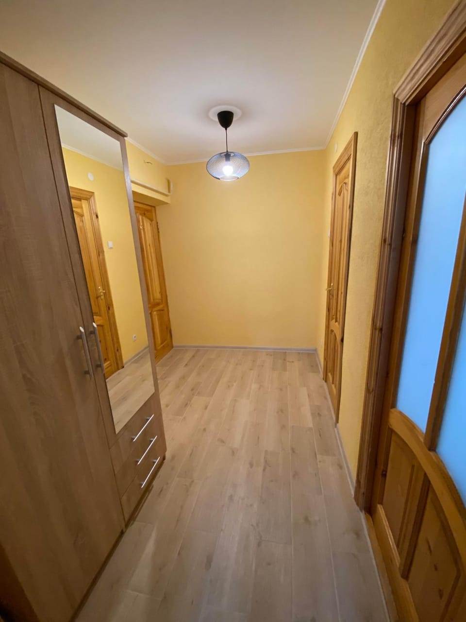 Apes ielas apartaments Apartment in Latvia