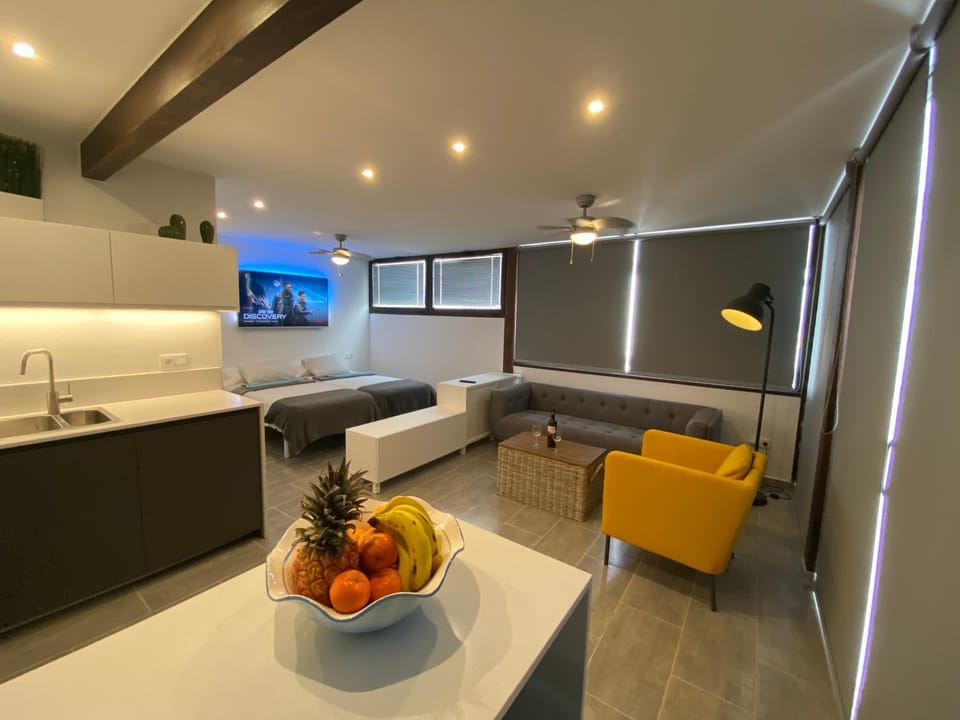 Kitchen or kitchenette, Living room, Dining area