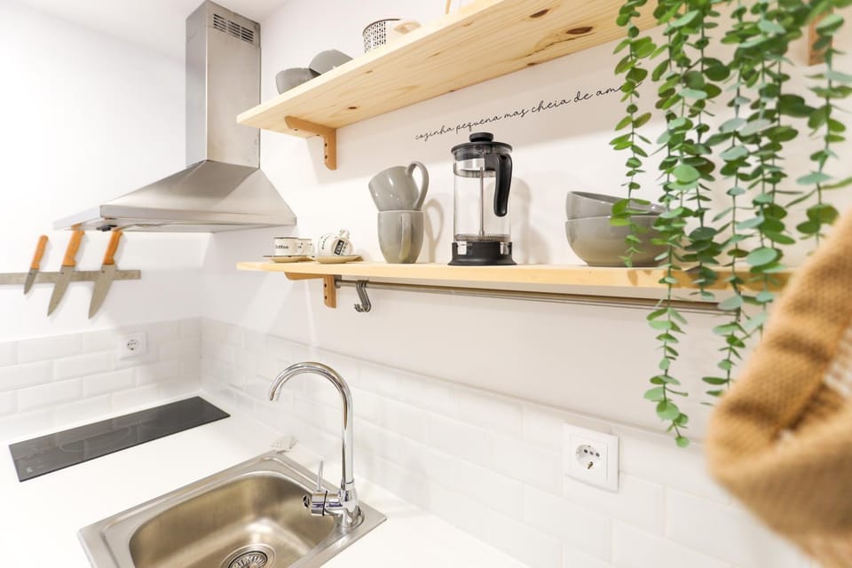 Coffee/tea facilities, Kitchen or kitchenette