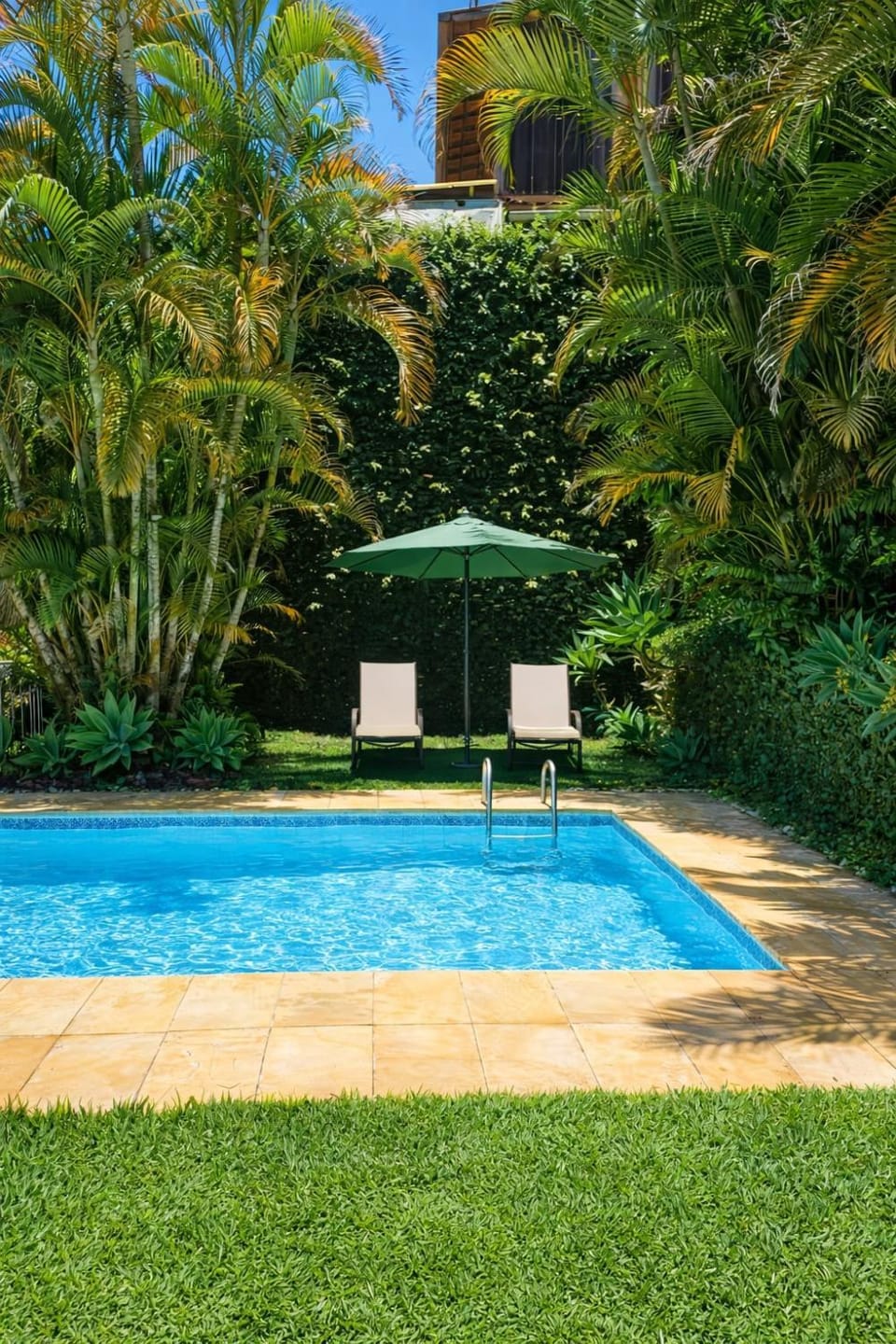 Day, Garden, Garden view, Pool view, Swimming pool, sunbed