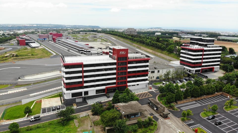 Property building, Bird's eye view