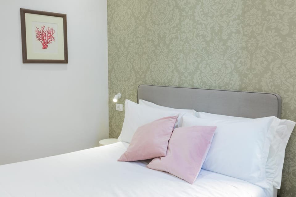 Decorative detail, Bedroom