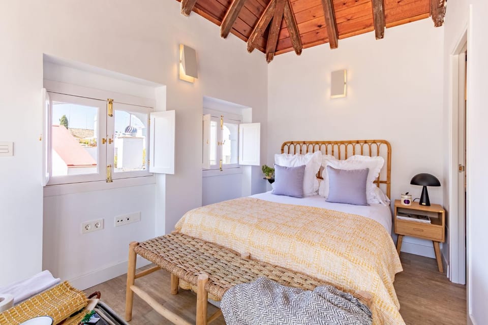 Pimienta 9- Santa Cruz Luxury by Valcambre Apartment in Seville