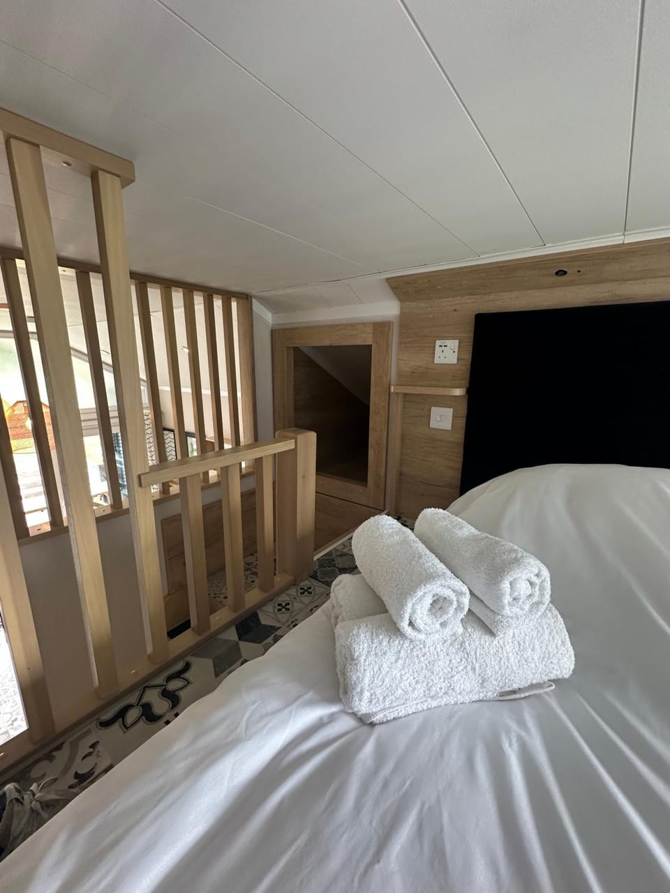 Self-Catering Lodge with Hot Tub House in Inverness