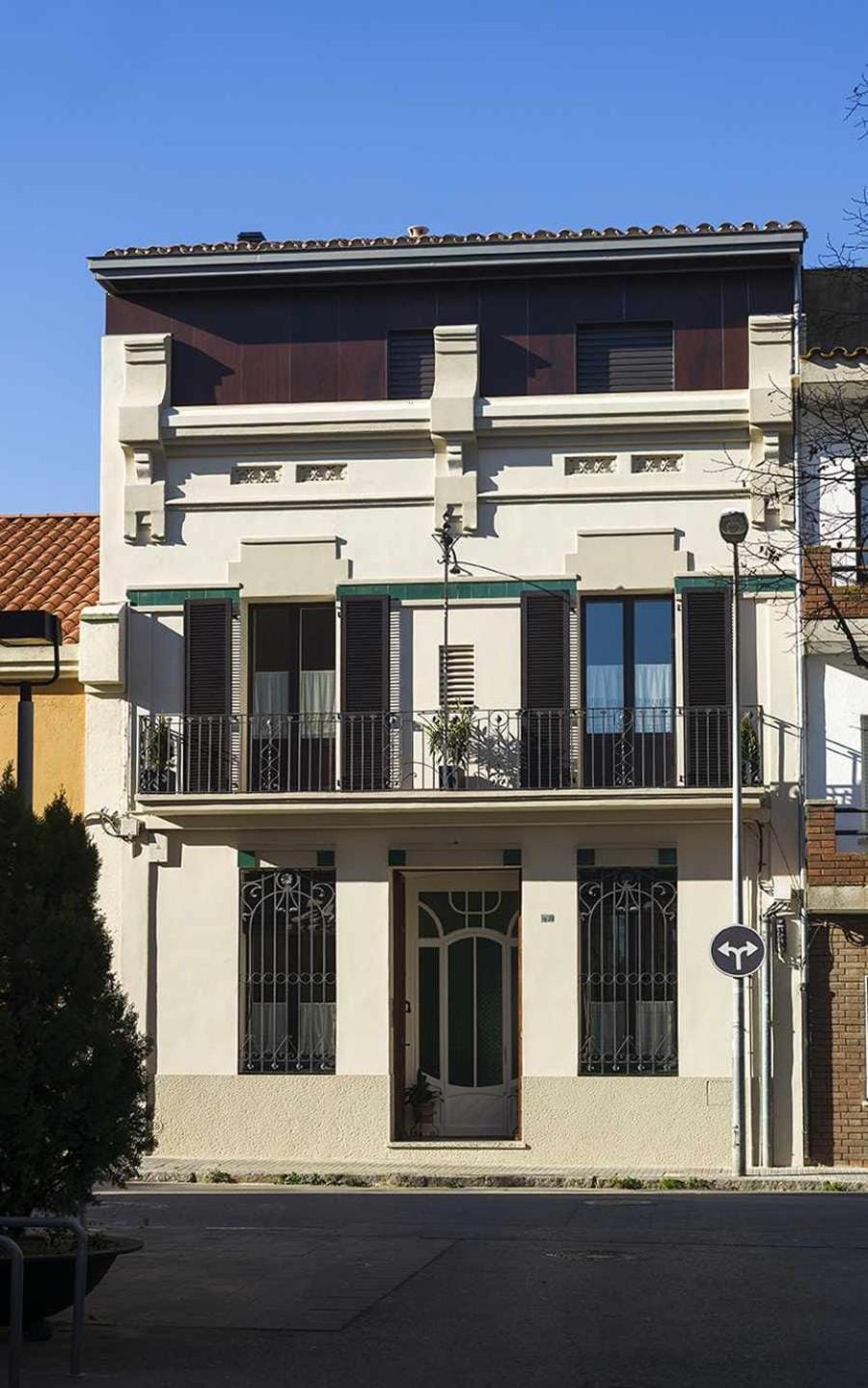 Property building, Balcony/Terrace