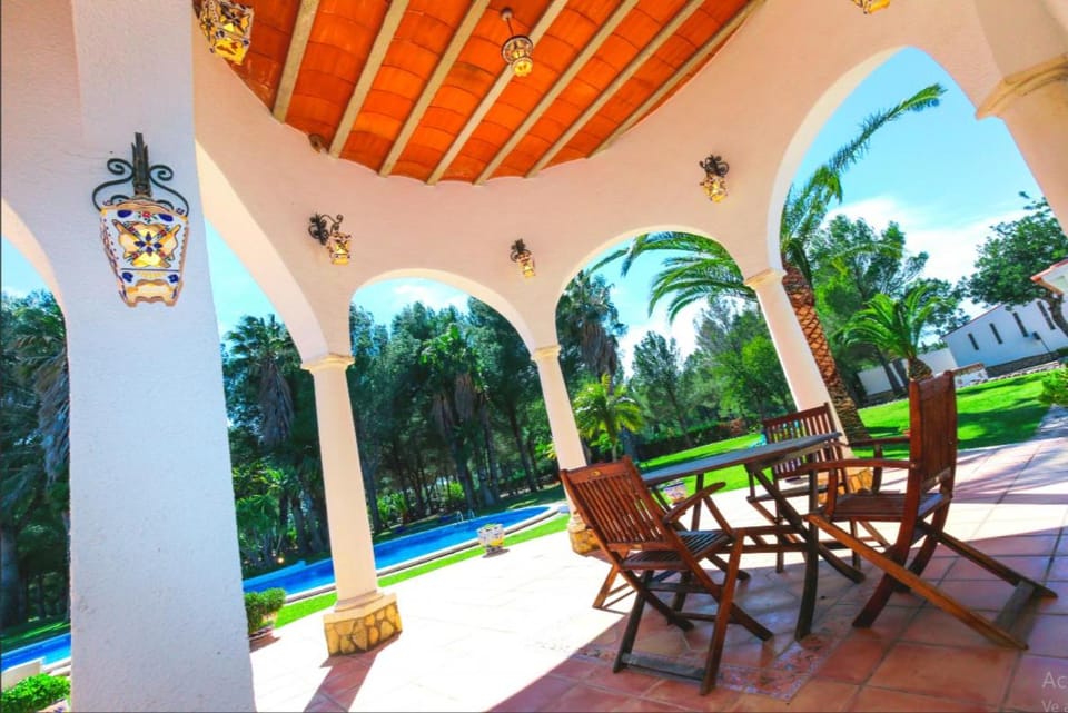 Patio, Swimming pool