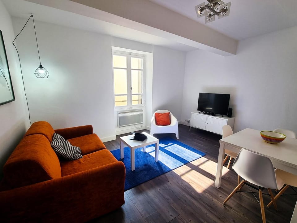 Les Arènes, 1 à 6 personnes en centre ville Apartment in Nimes