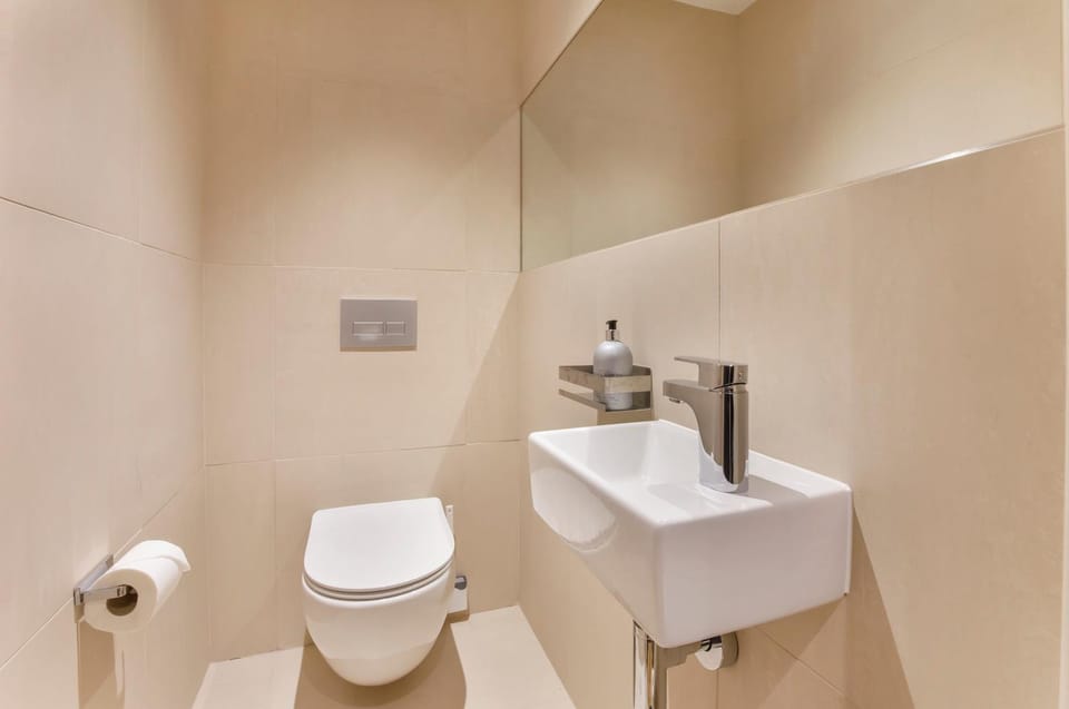 Toilet, Bathroom