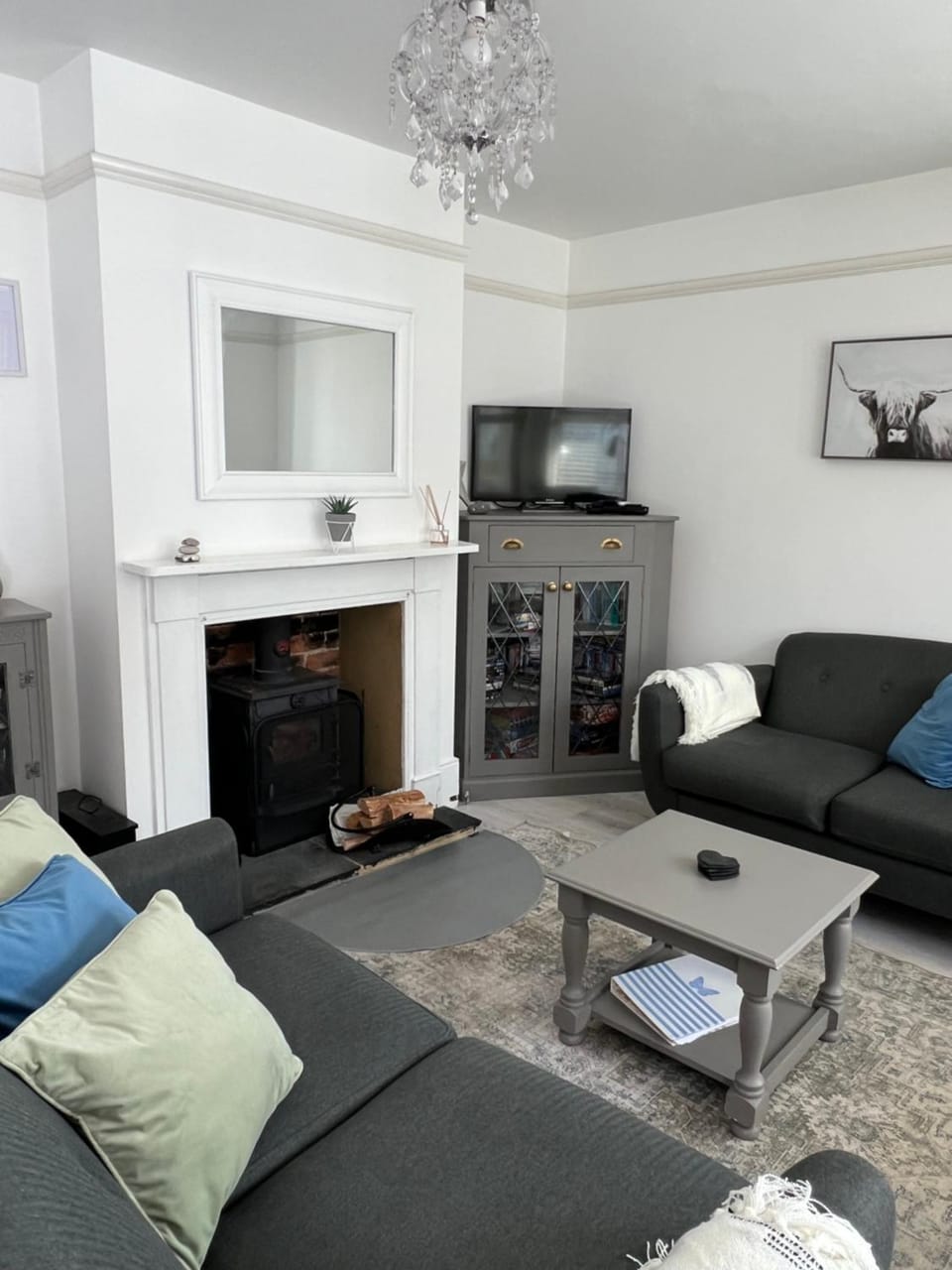 Communal lounge/ TV room