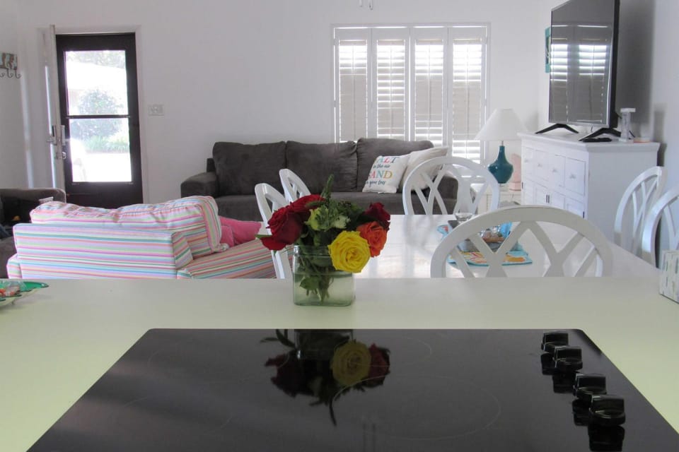 Half-Mi to Beach Access: Sunny Miramar Villa! House in Miramar Beach
