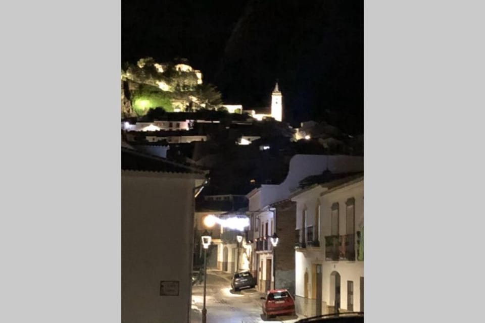 Studio apartment in Ardales, cerca el Caminito Del Rey y embalses Apartment in Sierra de las Nieves