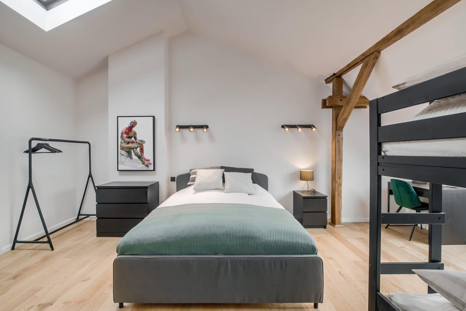 Bed, Bedroom, bunk bed