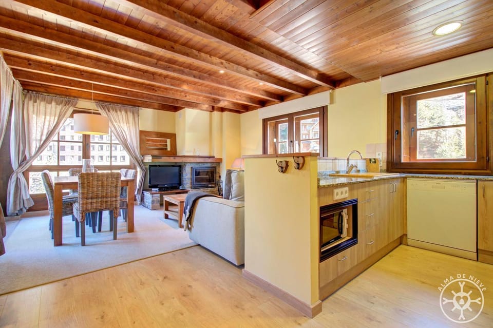 PEULHA de Alma de Nieve Apartment in Catalonia
