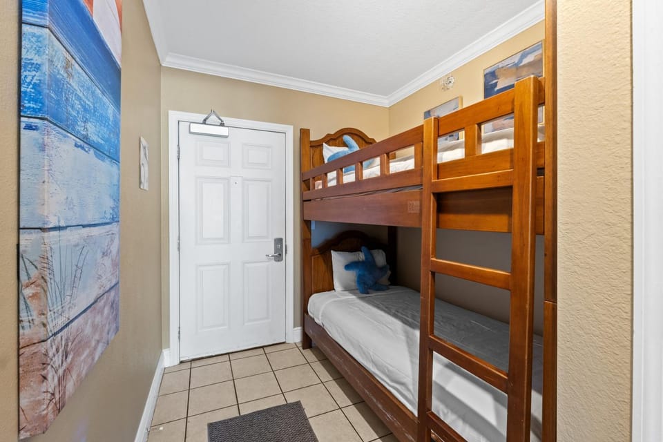 bunk bed