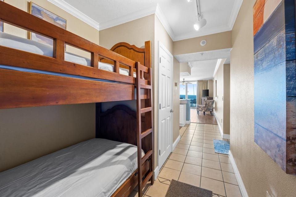 bunk bed