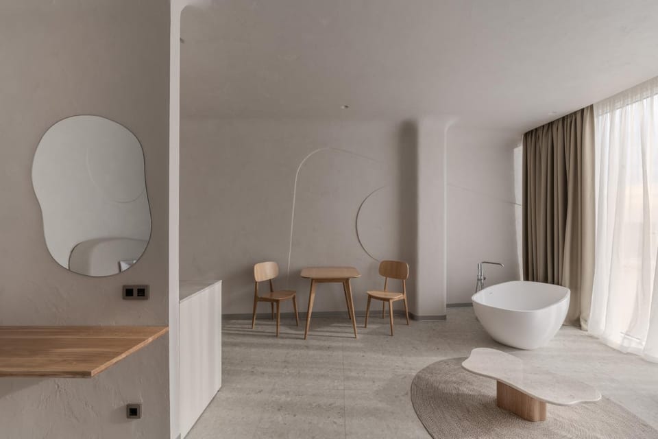 Photo of the whole room, Bath