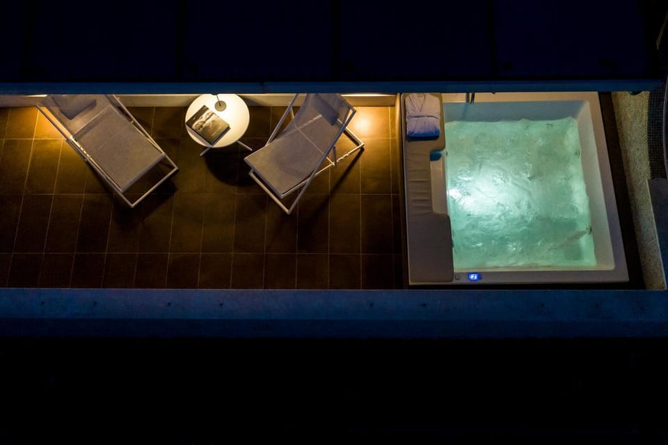 Bathroom, Open Air Bath